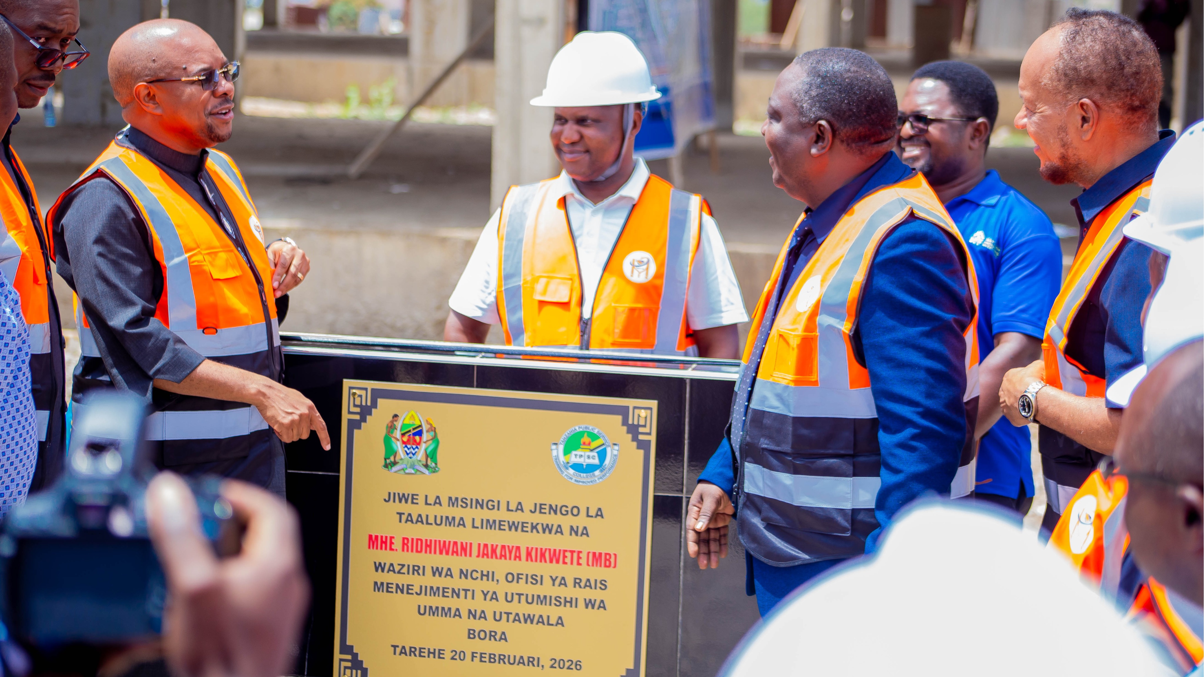 MHE. KIKWETE AWEKA JIWE LA MSI...